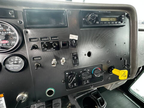 2010 Peterbilt 340