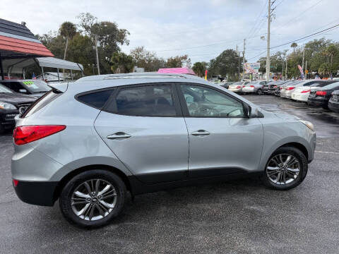 2015 Hyundai Tucson SE