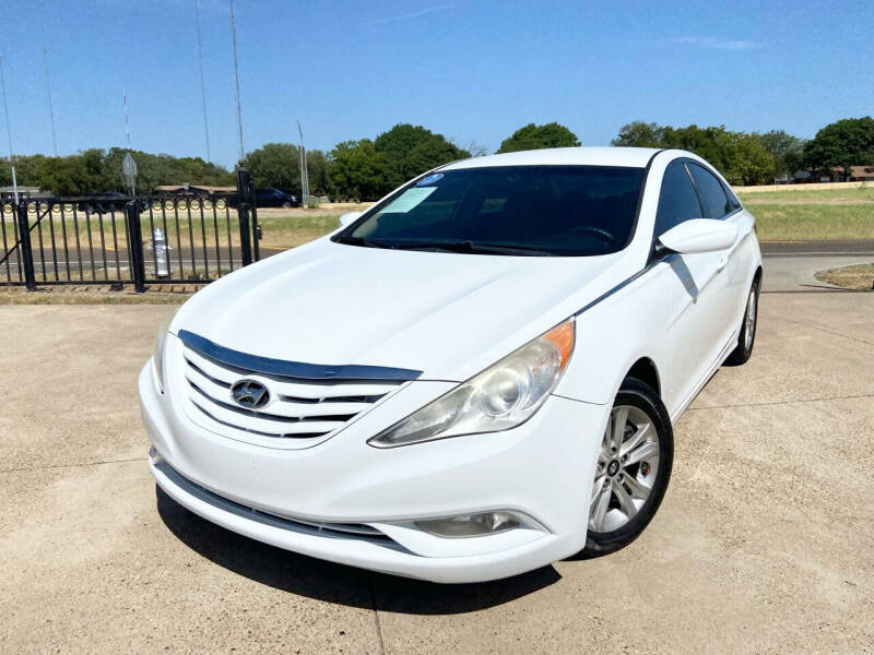 2013 Hyundai Sonata for sale at Texas Luxury Auto in Cedar Hill TX