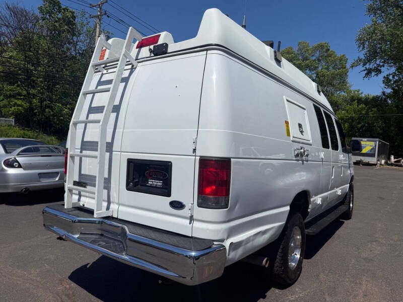 2014 Ford E-Series