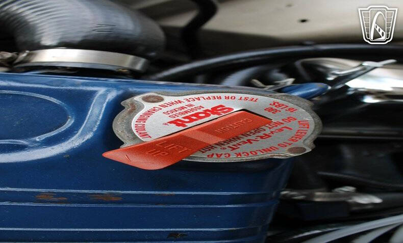 1966 Ford Thunderbird