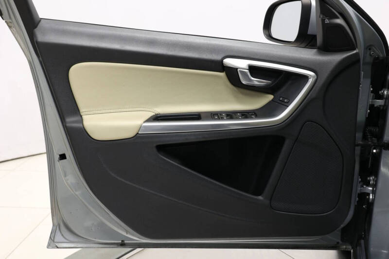 2018 Volvo S60 T5 Dynamic