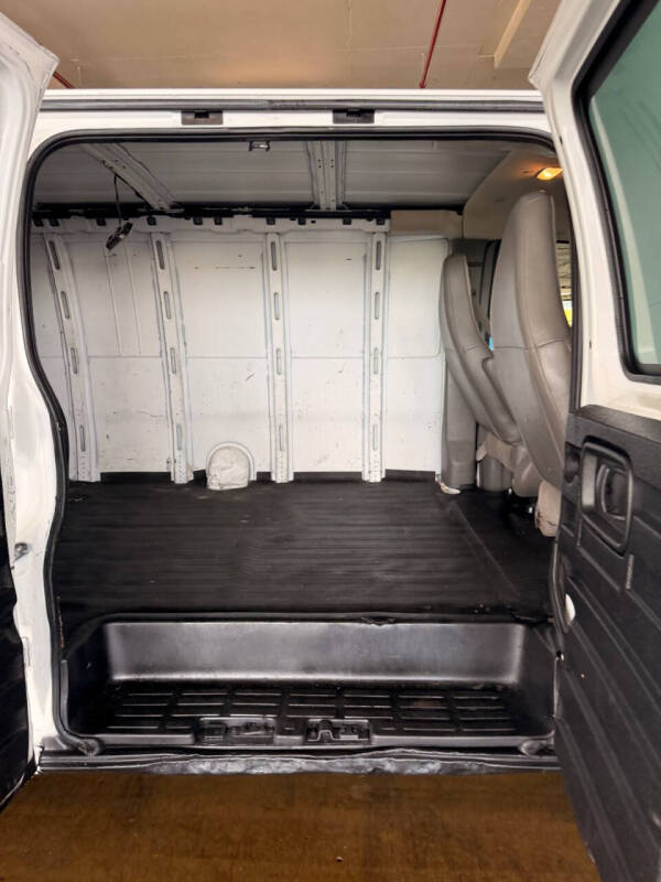 2017 Chevrolet Express 3500
