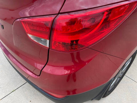 2015 Hyundai Tucson SE