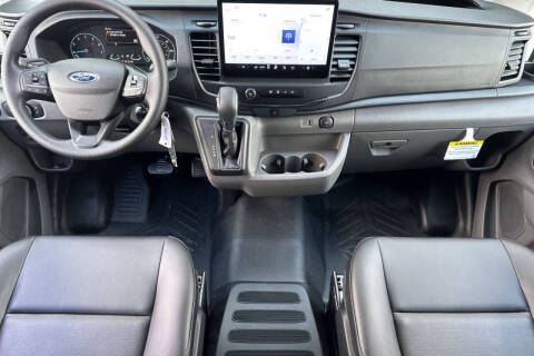 2025 Ford Transit