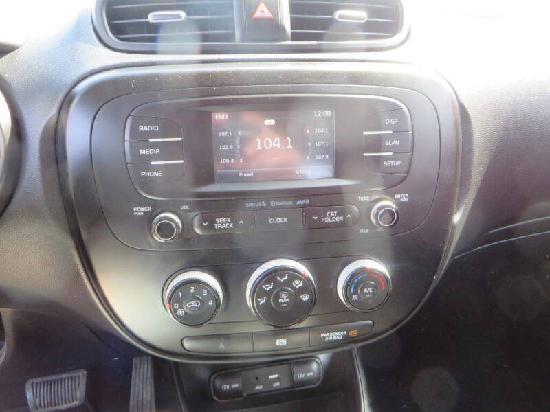 2016 Kia Soul + - Photo 14