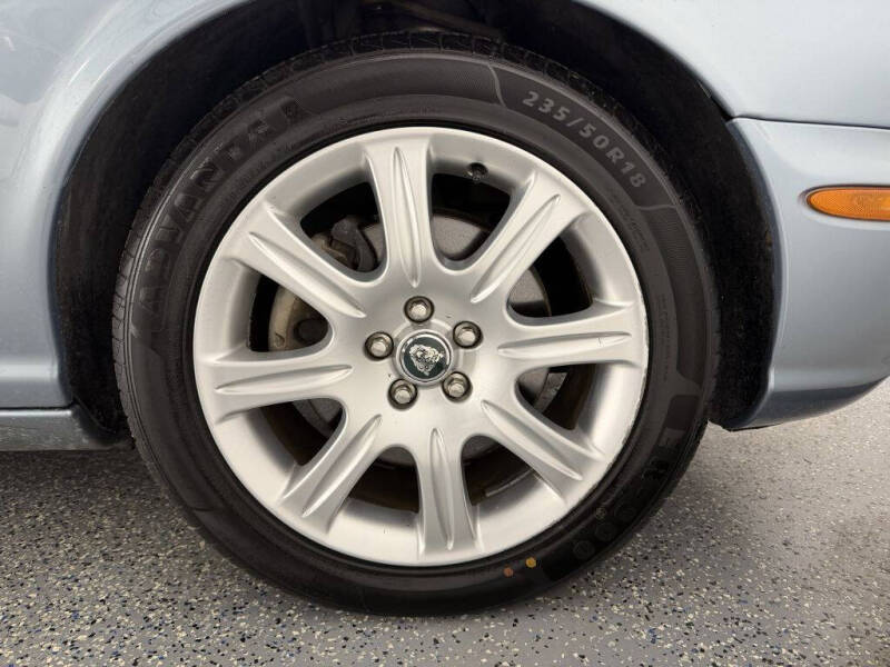 2004 Jaguar XJ-Series XJ8