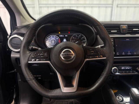 2020 Nissan Versa SR