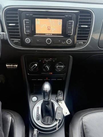 2012 Volkswagen Beetle Black Turbo