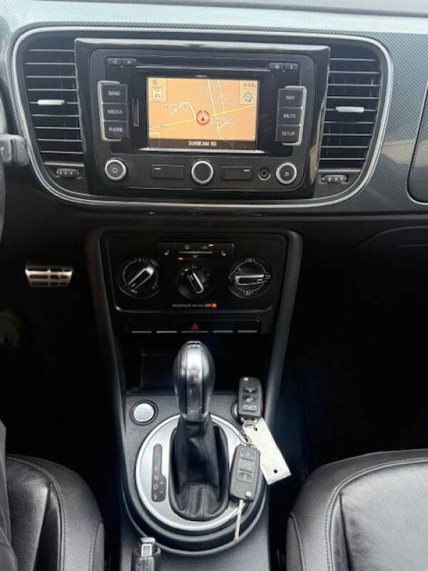 2012 Volkswagen Beetle Black Turbo