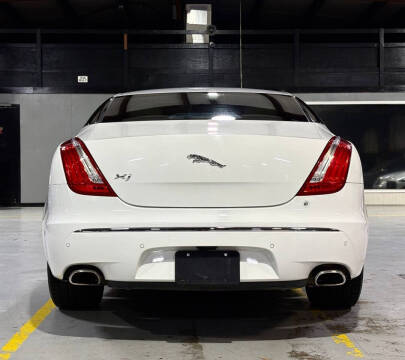 2012 Jaguar XJ