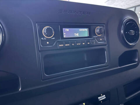 2021 Mercedes-Benz Sprinter 2500