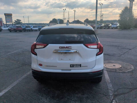 2024 GMC Terrain SLE
