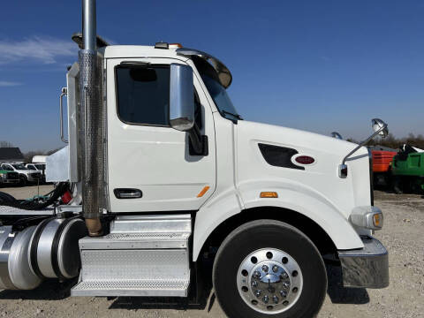 2019 Peterbilt 567 Road Tractor