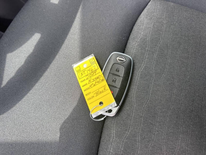 2024 Nissan Pathfinder S