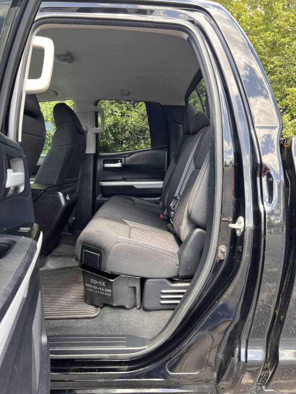 2014 Toyota Tundra SR5