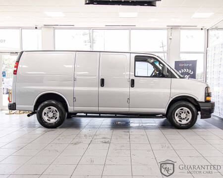 2022 Chevrolet Express 2500