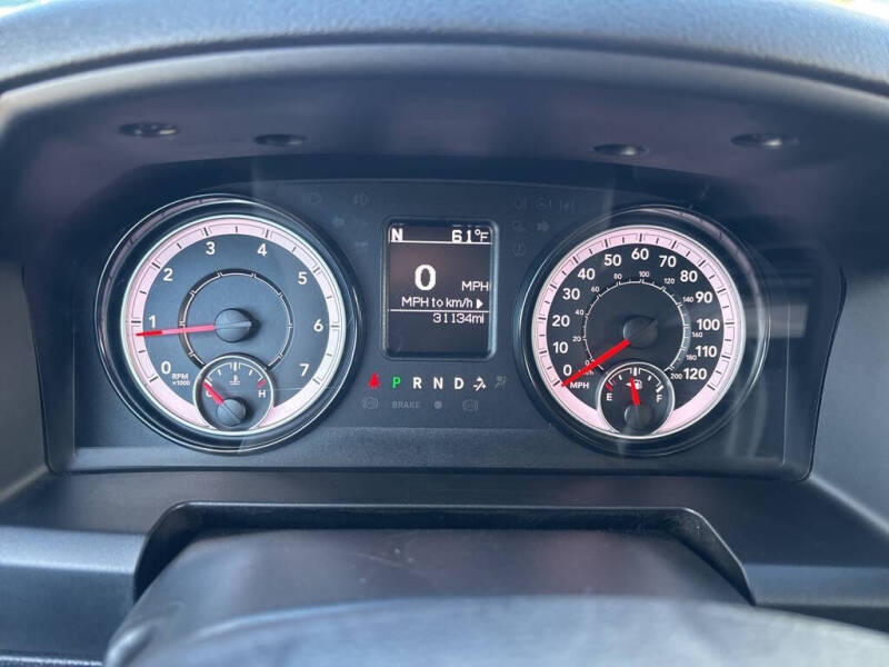 2024 RAM 1500 Classic SLT