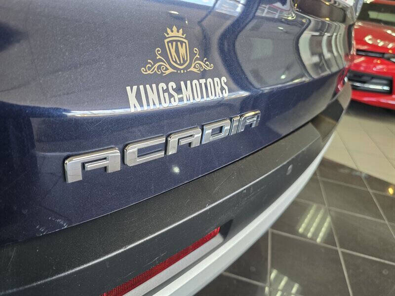 2017 GMC Acadia SLE-2