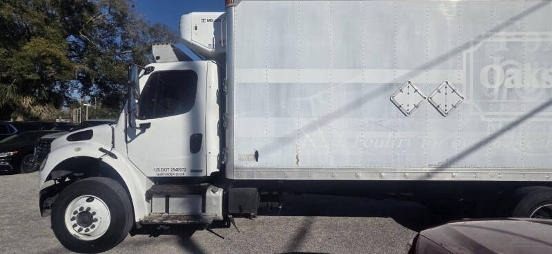 2008 Freightliner M2 106