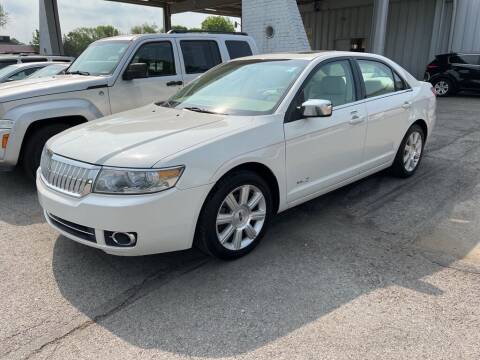2008 Lincoln MKZ for sale at Lakeshore Auto Wholesalers in Amherst OH