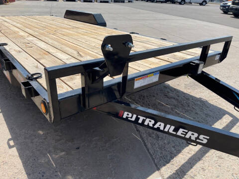 2025 PJ Trailers CE