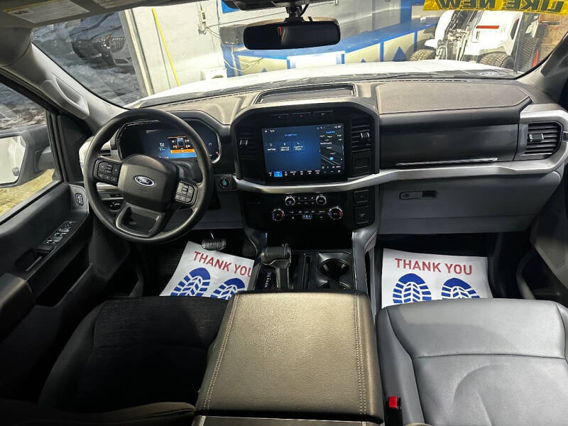 2022 Ford F-150 Lightning Pro