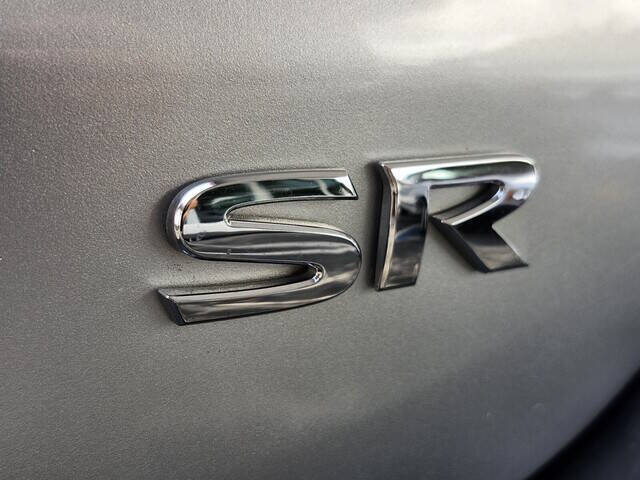 2019 Nissan Kicks SR