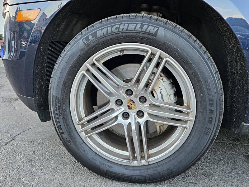 2018 Porsche Macan S