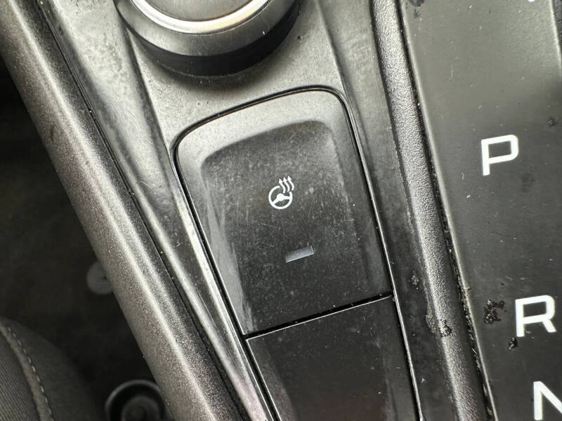 2017 Ford Focus SEL