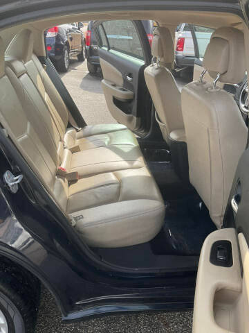 2011 Chrysler 200 Limited