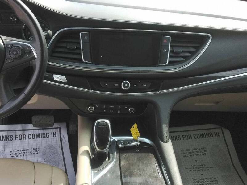 2019 Buick Enclave Essence