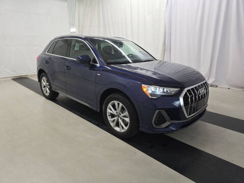 2022 Audi Q3 quattro S line Premium 45 TFSI