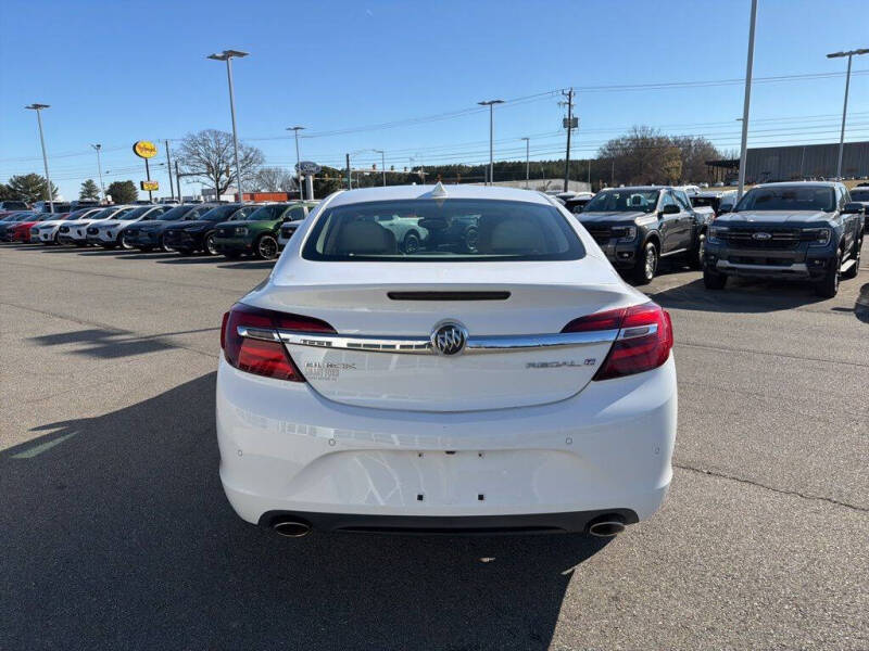2017 Buick Regal Premium II