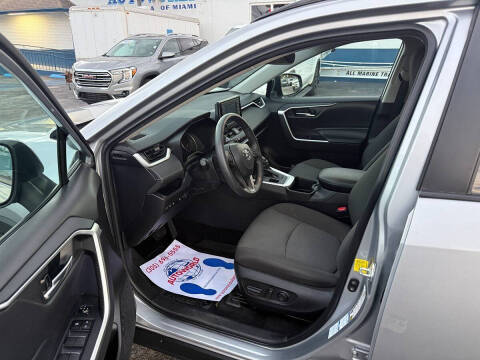 2022 Toyota RAV4 XLE