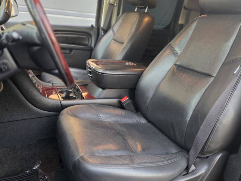 2012 Cadillac Escalade ESV Luxury