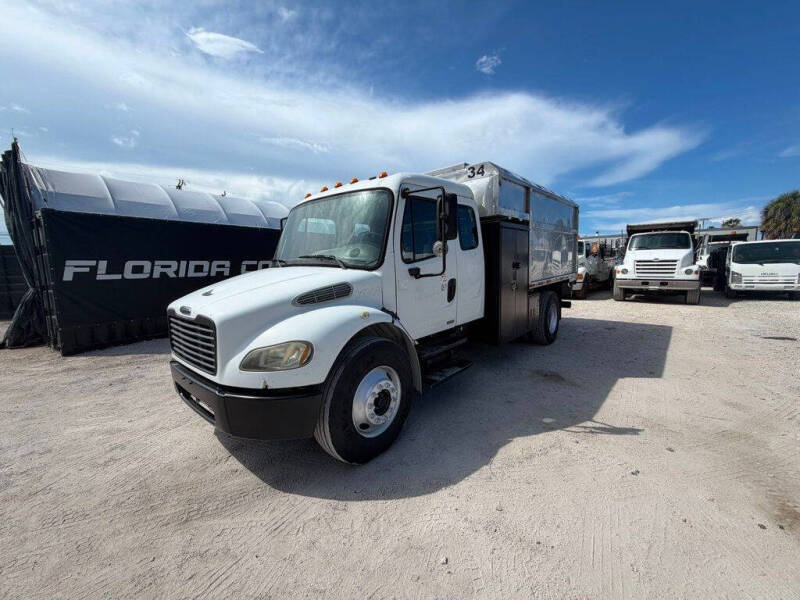 2007 Freightliner M2 106