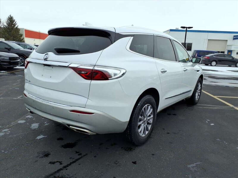 2024 Buick Enclave Premium