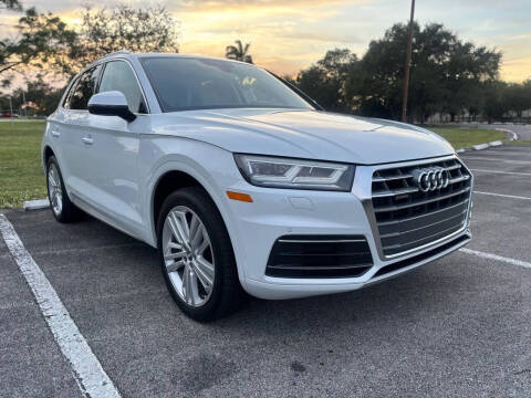 2019 Audi Q5 quattro Premium Plus 45 TFSI