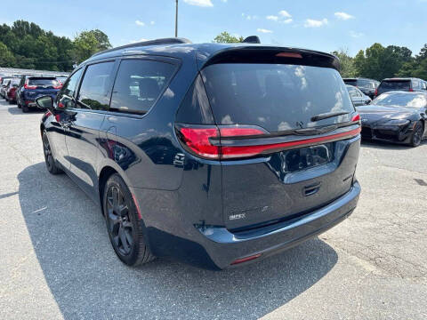 2025 Chrysler Pacifica Limited