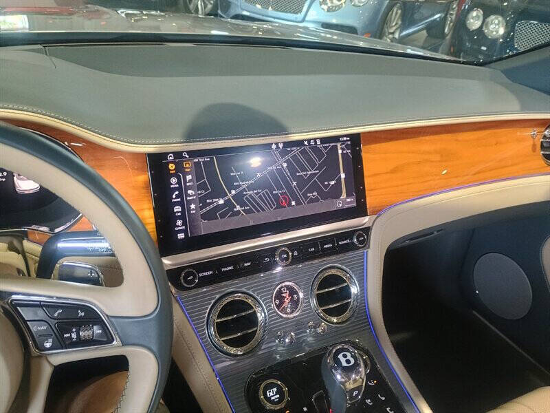 2020 Bentley Continental 41