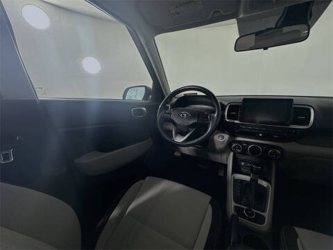 2024 Hyundai Venue SEL