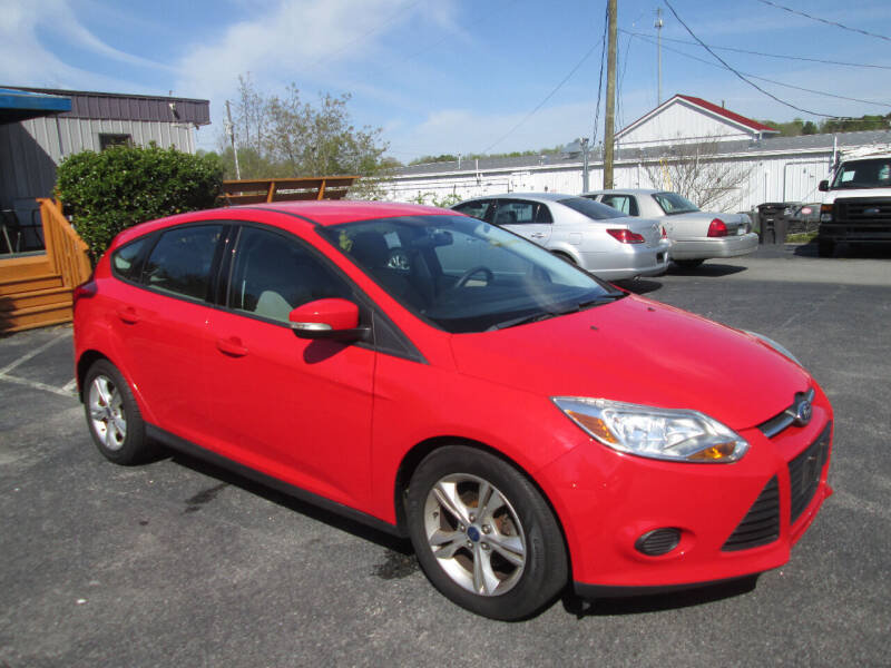 2013 Ford Focus SE photo 3