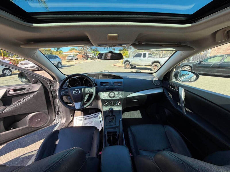2012 Mazda MAZDA3 i Grand Touring