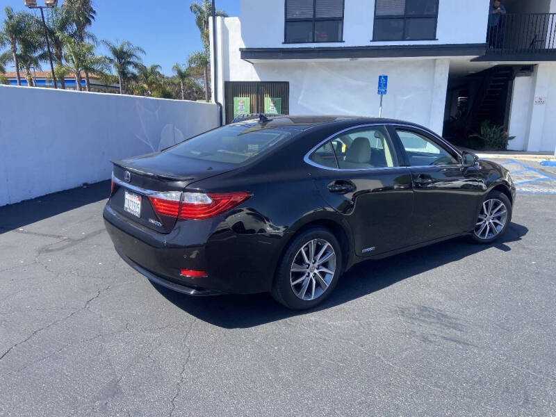 2013 Lexus ES 300h