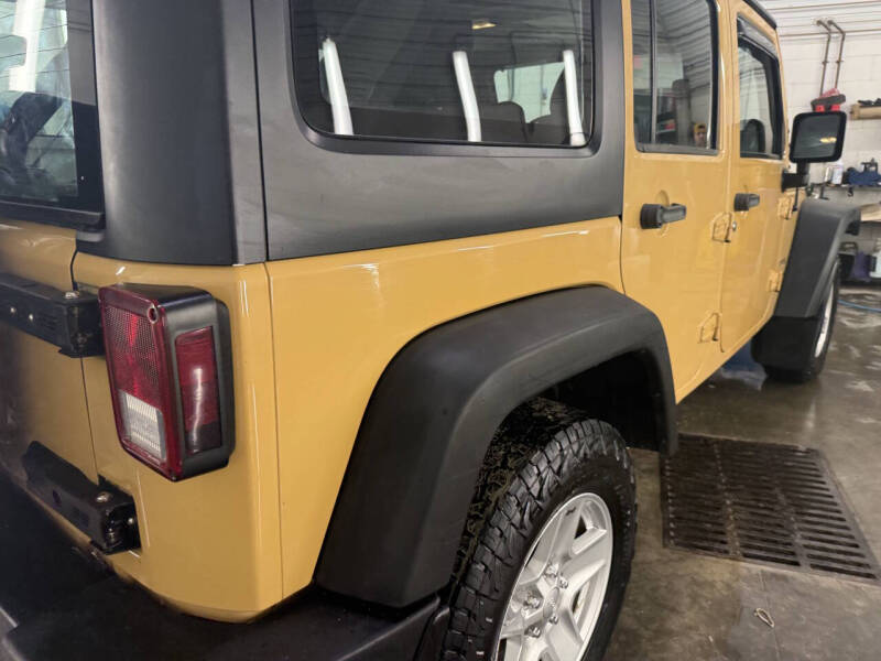 2014 Jeep Wrangler Unlimited Sport RHD