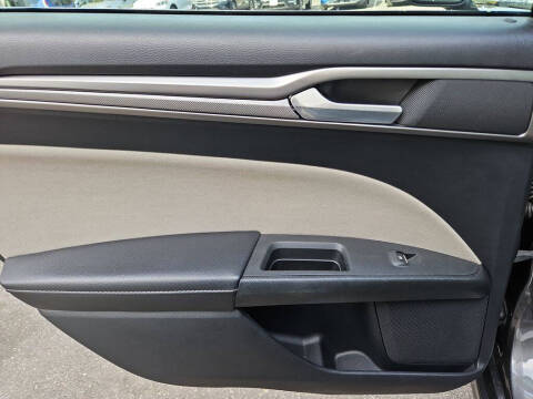 2018 Ford Fusion Hybrid S