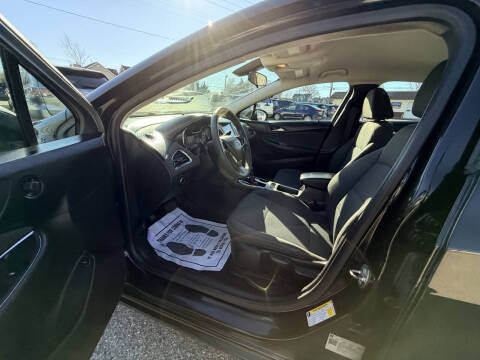 2018 Chevrolet Cruze LS Auto