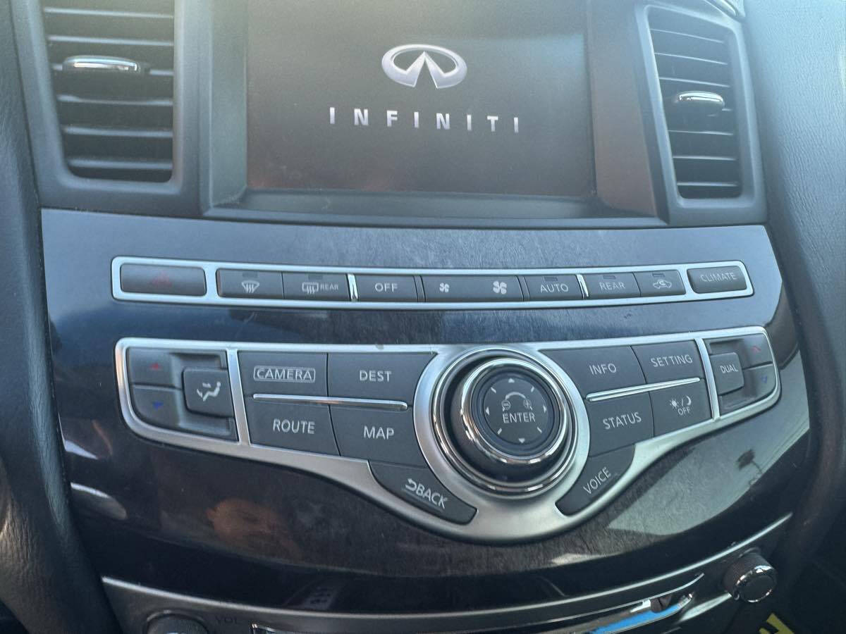 2014 INFINITI QX60 for sale at Best Buy Auto Sales in Los Angeles, CA