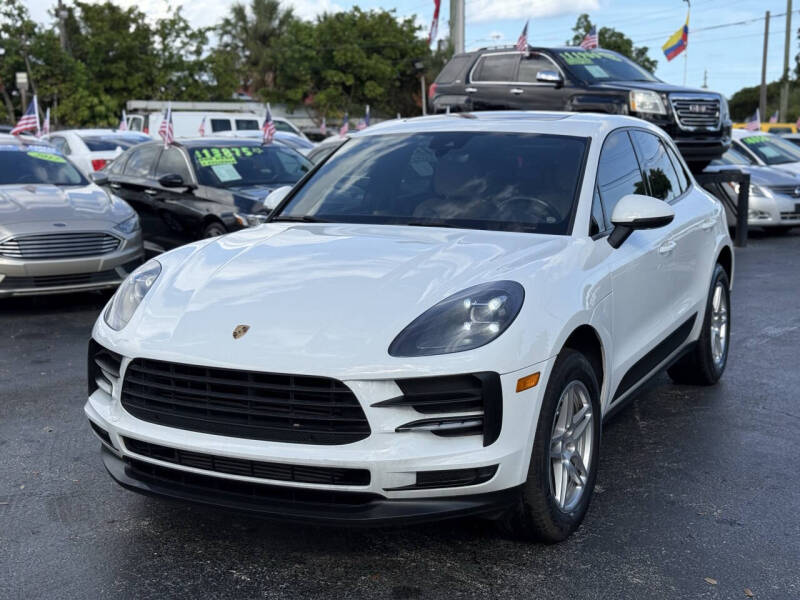 2020 Porsche Macan